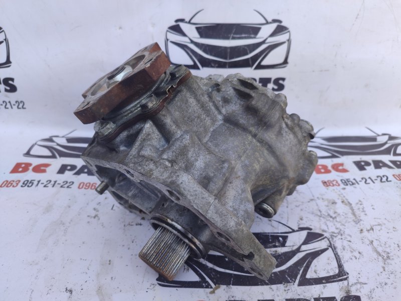 Раздаточная коробка Nissan Rogue 2019 T32 QR25 2.5 331004BA0B Б/У