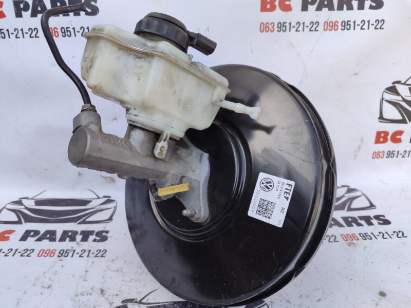 Вакуумный усилитель тормозов Volkswagen Passat 2011-2015 B7 1.8 561614105E Б/У