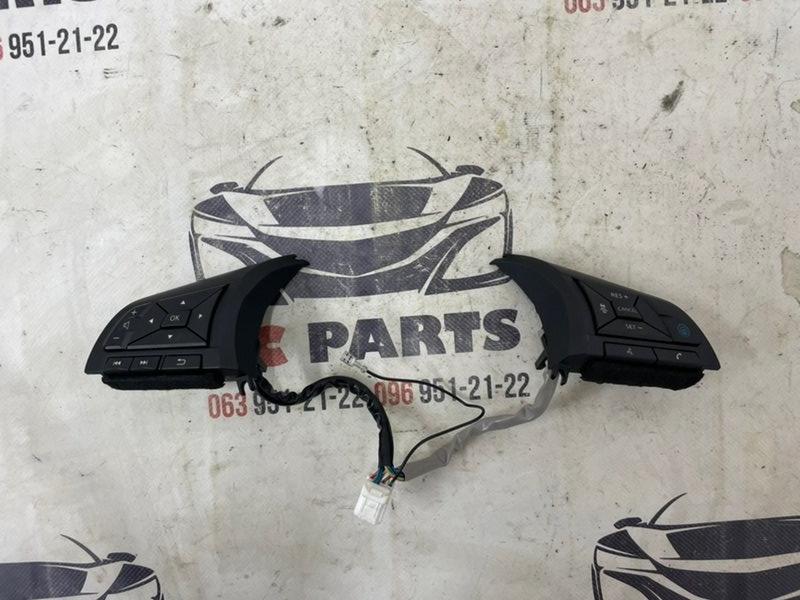 Кнопки на руль Nissan Rogue 2013-2020 T32 2.5 Б/У