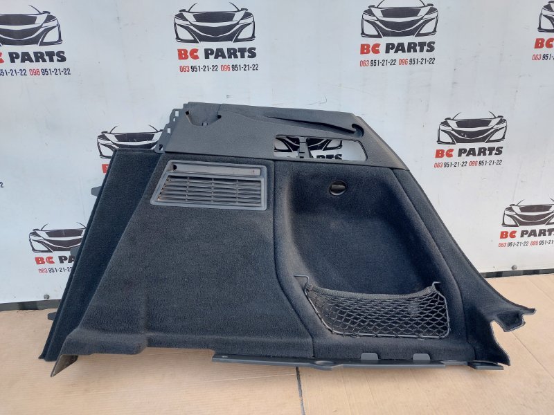 Карта багажника правая Audi Q5 2021 80a863880ac Б/У