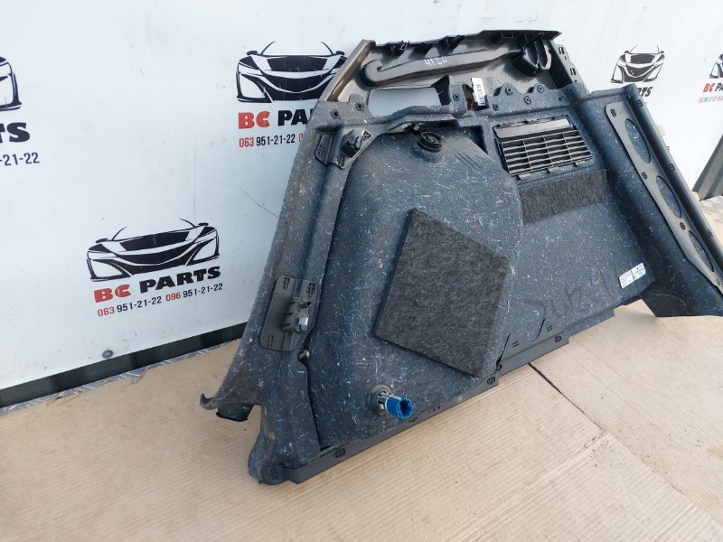 Карта багажника правая Q5 2021