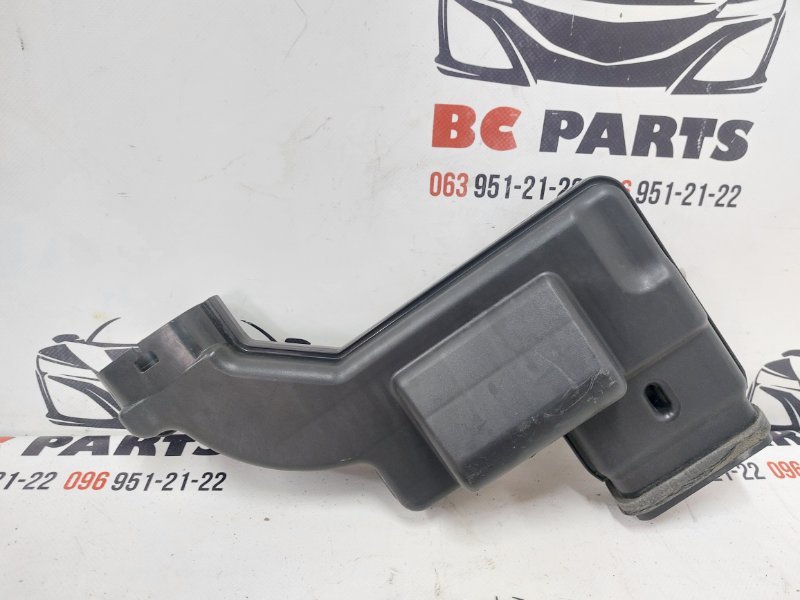 Воздуховод воздушного фильтра Nissan Rogue 2017 T32 QR25 2.5 16578-4BA1A Б/У