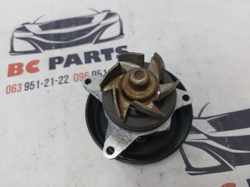 Помпа Ford Fusion 2012-2020 MK5 2.0 1S7Z8501K Б/У
