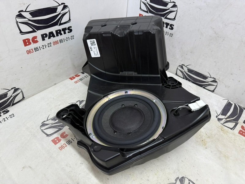Сабвуфер Honda Pilot 2020 3.5 39120-TG7-A81 Б/У