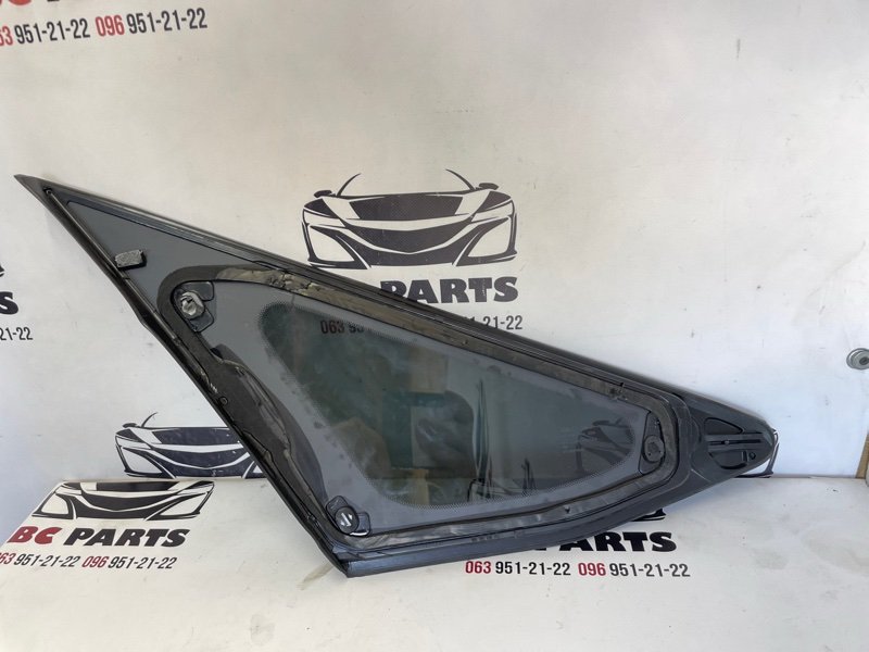 Форточка кузова задняя правая RX 350 2012 3.5