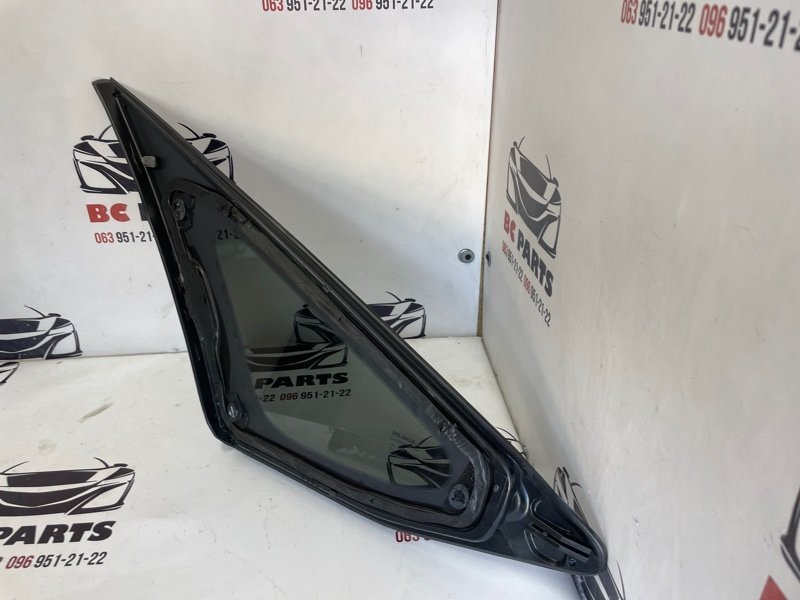 Форточка кузова задняя правая RX 350 2012 3.5