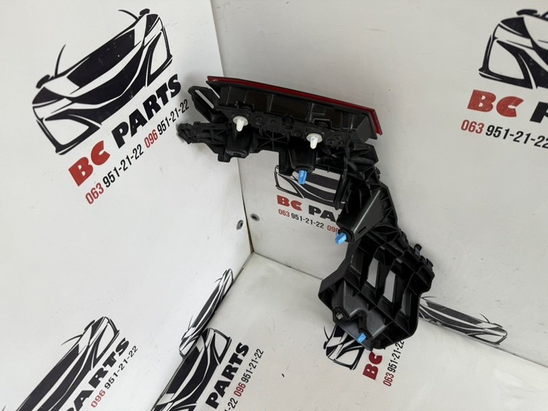 Направляющая бампера задняя правая EV6 2023