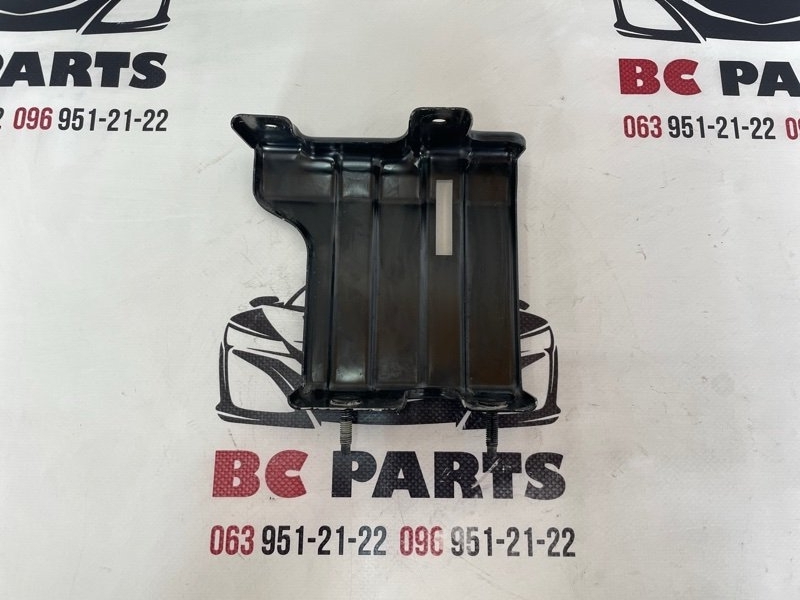 Крепление заднее Kia EV6 2023 866W1CV000 Б/У