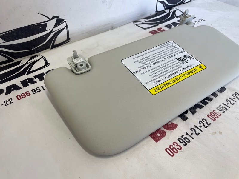 Козырек солнцезащитный правый EV6 2023
