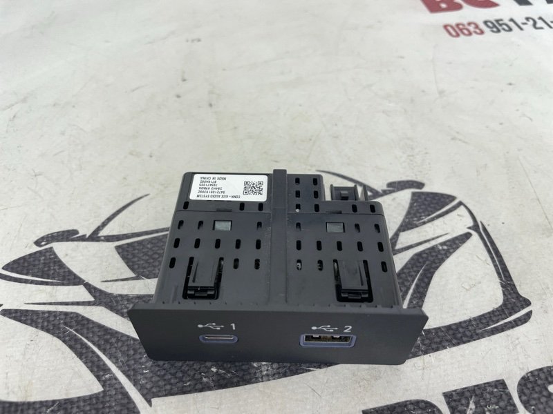 USB разъем Rogue 2021 T33 2.5