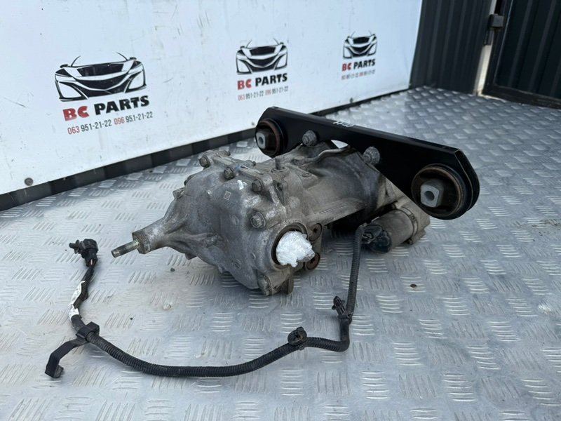 Редуктор задний Nissan Rogue T33 2.5