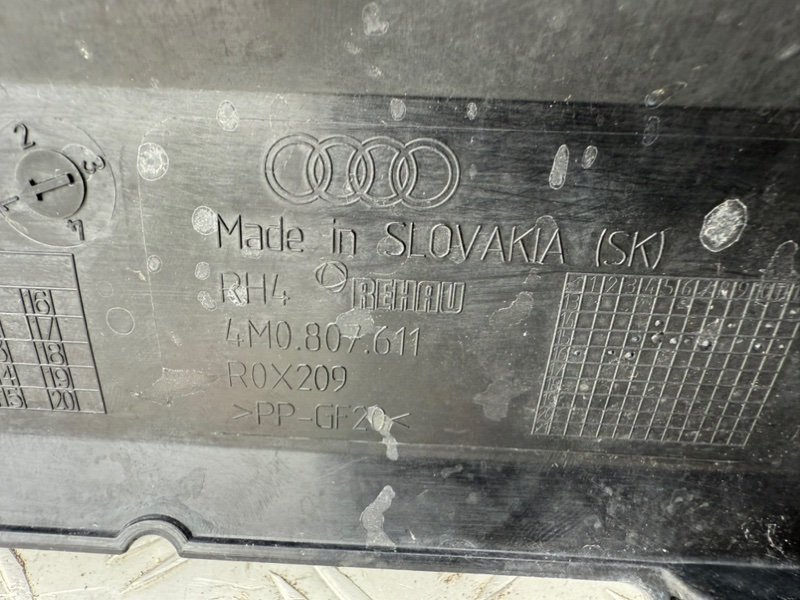 Защита бампера Q7 2017 4M 3.0