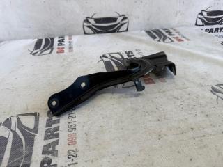 Петля капота правая Rogue 2013-2020 T32