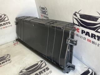Дефлектор радиатора EV6 2023 Дефлектор радиатора EV6 2023