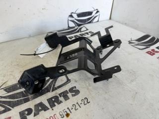 Кронштейн дистроника Nissan Rogue T33 2.5 Кронштейн дистроника Nissan Rogue T33 2.5