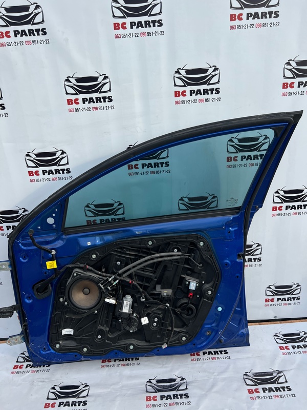 Дверь боковая передняя правая Optima 2010-2015