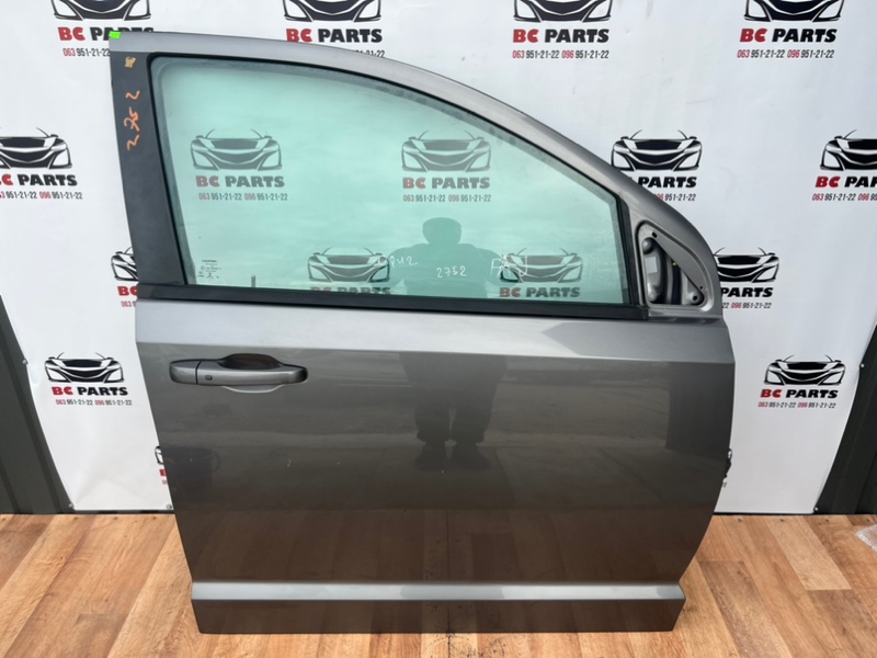 Дверь боковая передняя правая Dodge Journey 2007-2020 Б/У