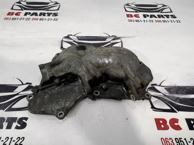 Передняя крышка ГБЦ Nissan Rogue 2013-2020 T32 QR25 2.5 13041-3TA1A Б/У