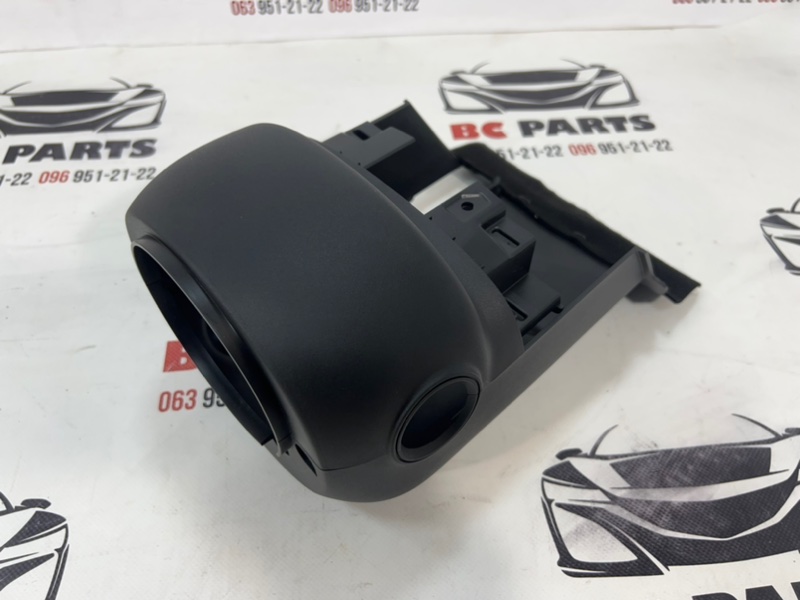 Накладка на рулевую колонку Rogue 2020 T33 2.5
