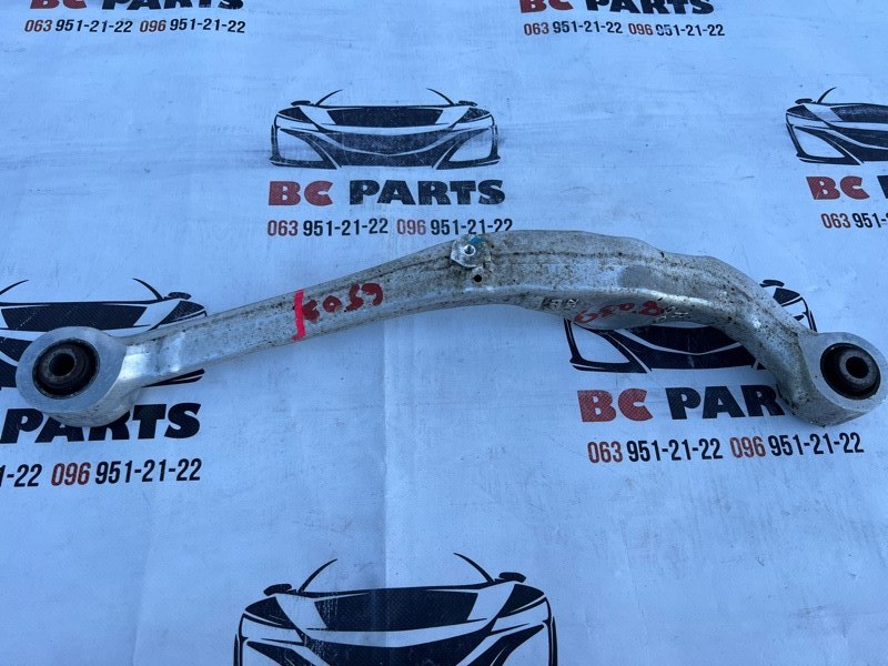 Рычаг подвески верхний задний правый Nissan Rogue 2013-2020 T32 QR25 2.5 55120-JD05B Б/У