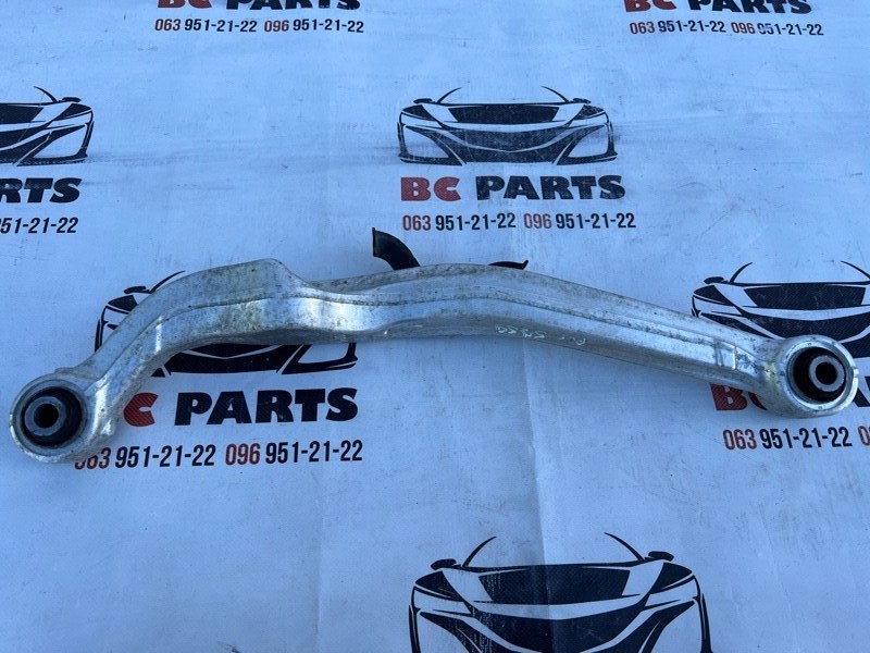 Рычаг подвески верхний задний правый Nissan Rogue 2013-2020 T32 QR25 2.5 55120-JD05B Б/У