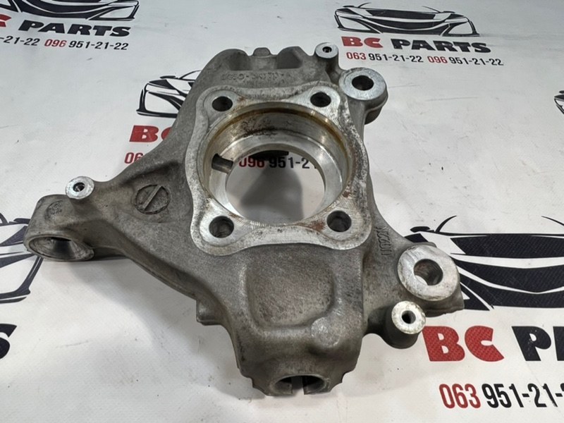 Цапфа передняя правая Fusion 2012-2020