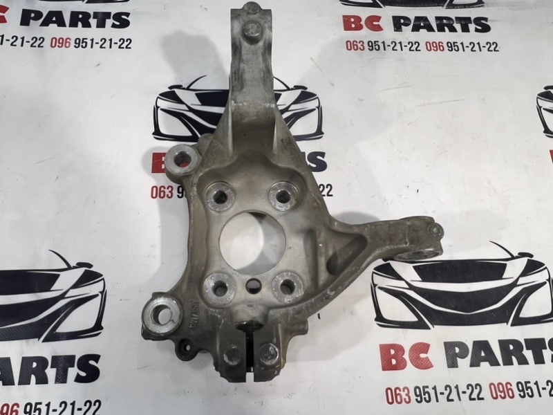 Цапфа передняя правая Fusion 2012-2020