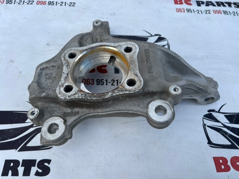 Цапфа передняя правая Ford Fusion