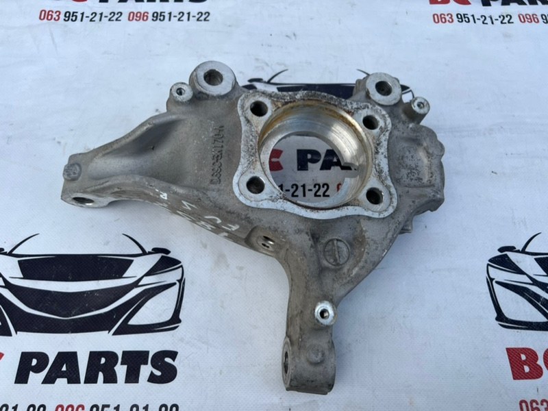 Цапфа передняя правая Fusion 2012-2020