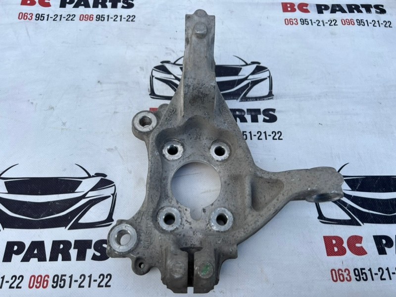 Цапфа передняя правая Fusion 2012-2020