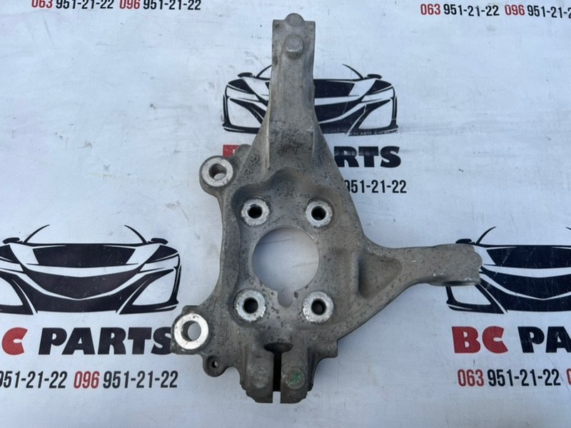 Цапфа передняя правая Fusion 2012-2020