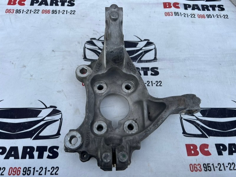 Цапфа передняя правая Fusion 2012-2020