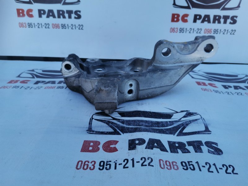 Цапфа передняя правая Fusion 2012-2020