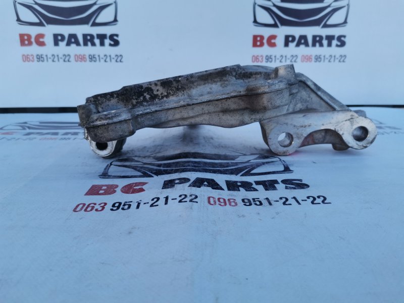 Цапфа передняя правая Fusion 2012-2020