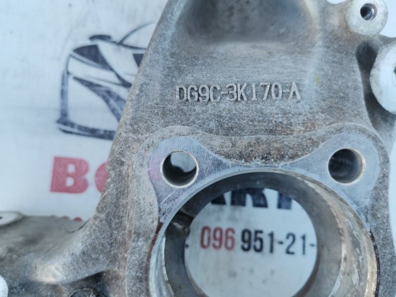 Цапфа передняя правая Fusion 2012-2020