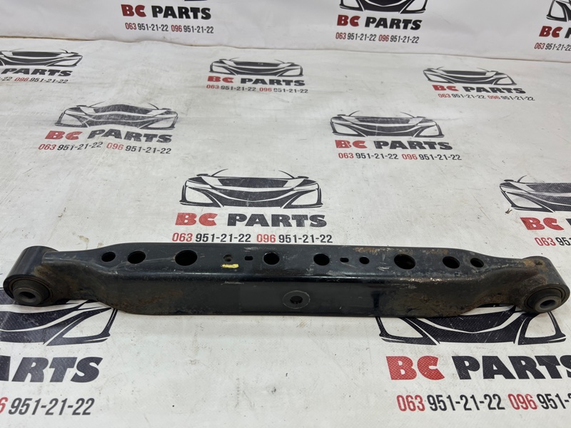 Рычаг подвески нижний задний Nissan Rogue 2013-2020 T32 QR25 2.5 55110-4BA0A Б/У