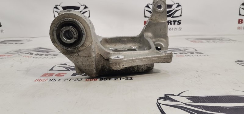 Цапфа задняя правая Fusion 2012-2020