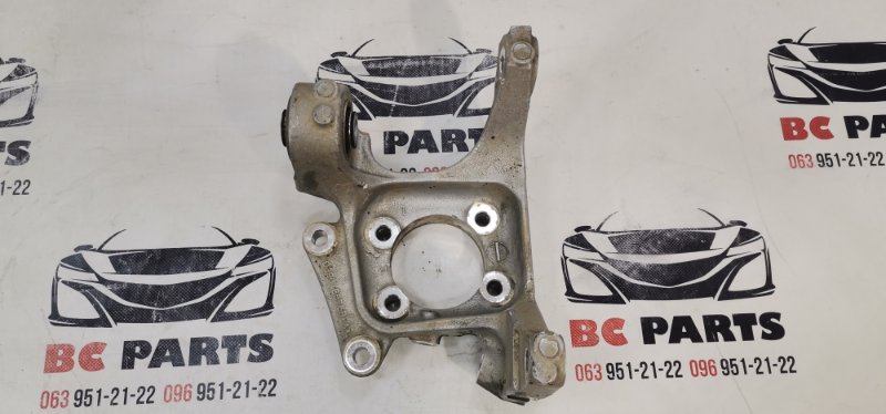 Цапфа задняя правая Fusion 2012-2020