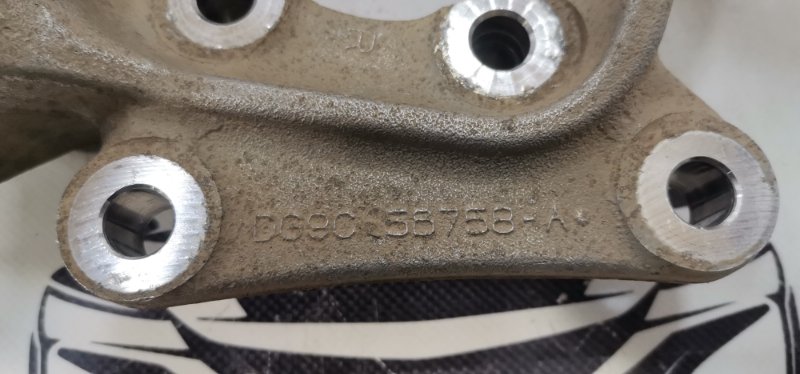 Цапфа задняя правая Fusion 2012-2020