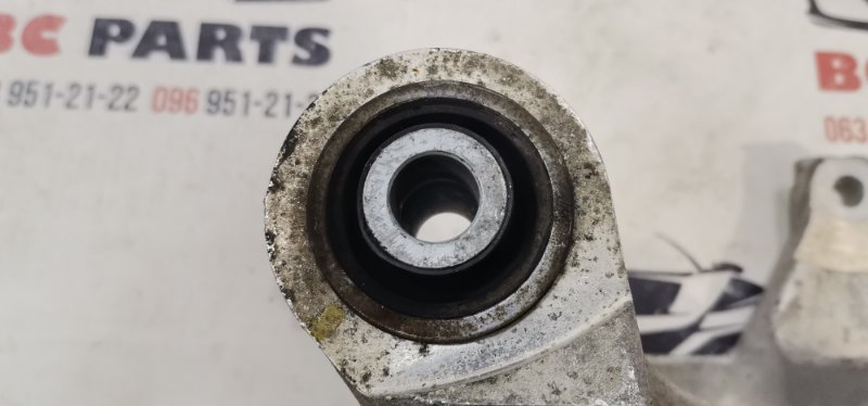 Цапфа задняя правая Fusion 2012-2020