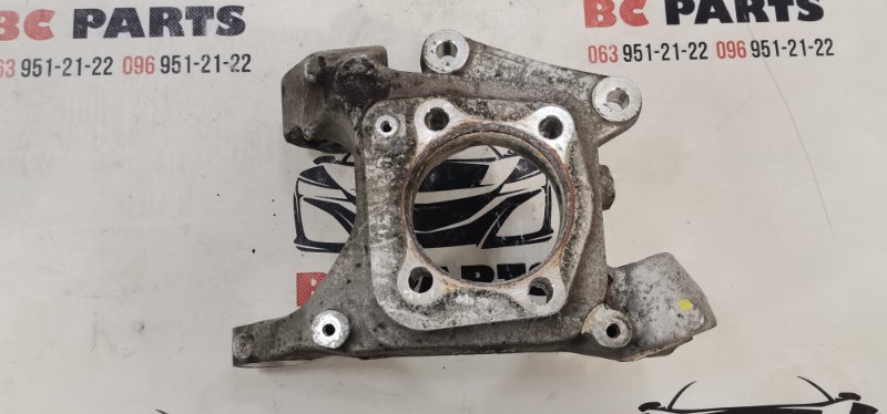 Цапфа задняя правая Fusion 2012-2020