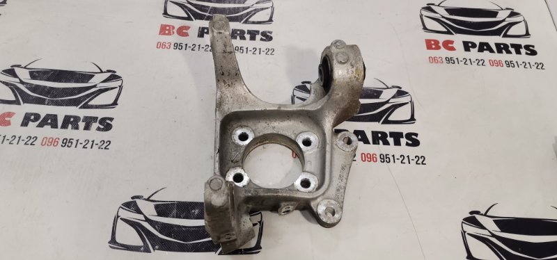 Цапфа задняя левая Fusion 2012-2020