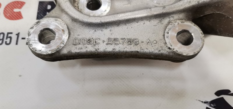 Цапфа задняя левая Fusion 2012-2020