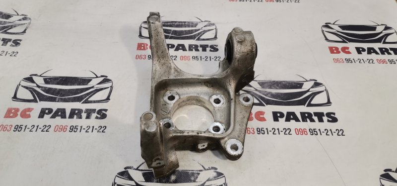 Цапфа задняя левая Fusion 2012-2020