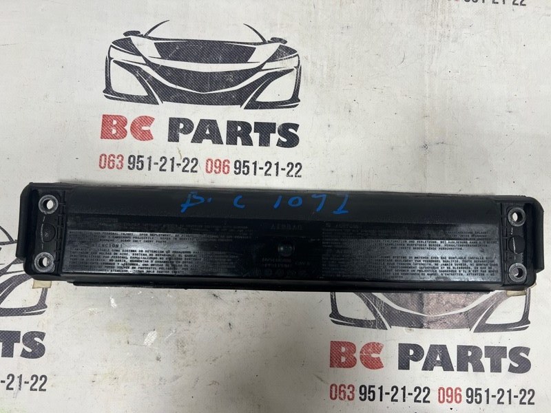 Подушка безопасности в колени правая Ford Fusion 2012-2020 DG93 54045 J76 Б/У