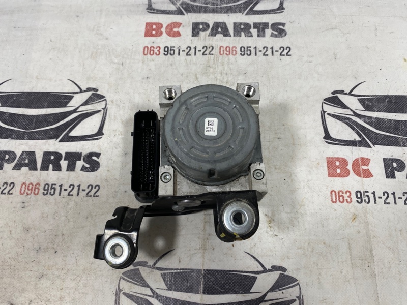Блок ABS Ford Fusion 2012-2020 2.5 EG9C-2C219-AE Б/У