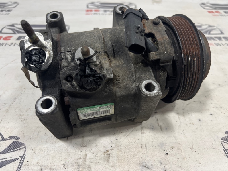 Компрессор кондиционера Dodge Journey 2011-2020 3.6 68084914AA Б/У