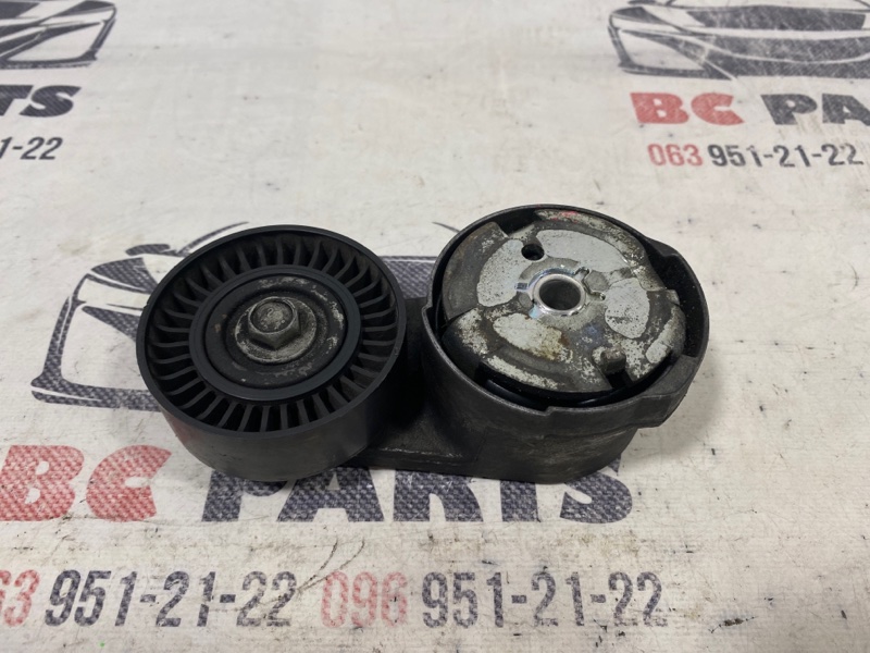 Натяжной ролик Dodge Journey 2011-2020 3.6 05184-617AD Б/У