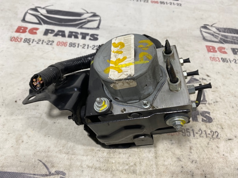 Блок ABS Nissan Rogue 2013-2020 T32 QR25 2.5 47660 9TB0A Б/У