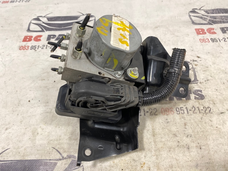 Блок ABS Nissan Rogue T32 QR25 2.5